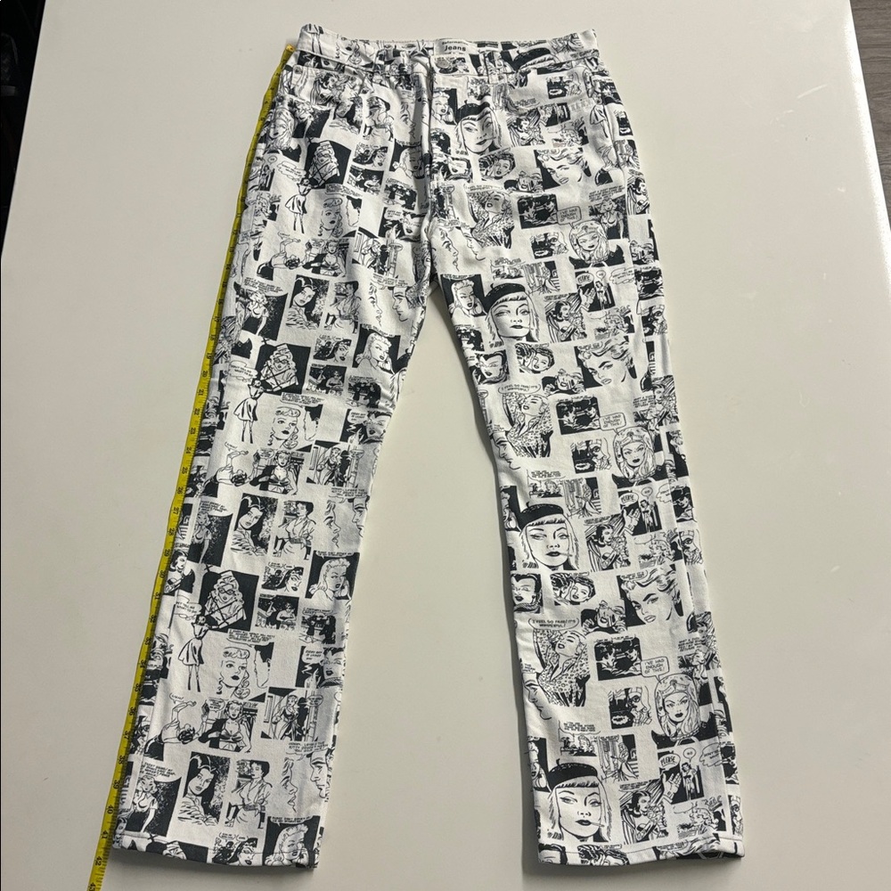 Reformation Newsprint/Comic Print Highrise Jeans - Picture 13 of 17
